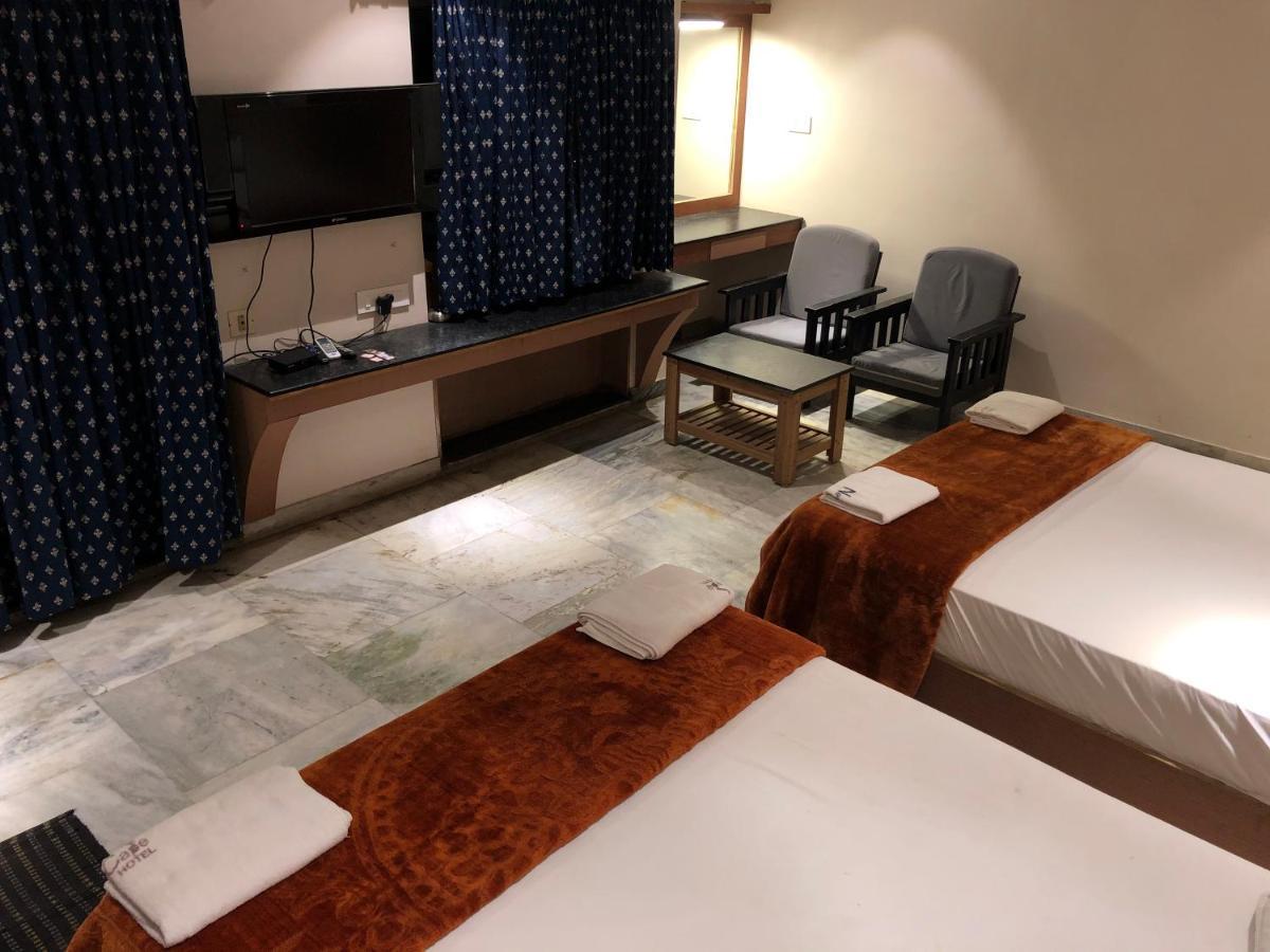 New Cape Hotel Kânyâkumârî Extérieur photo