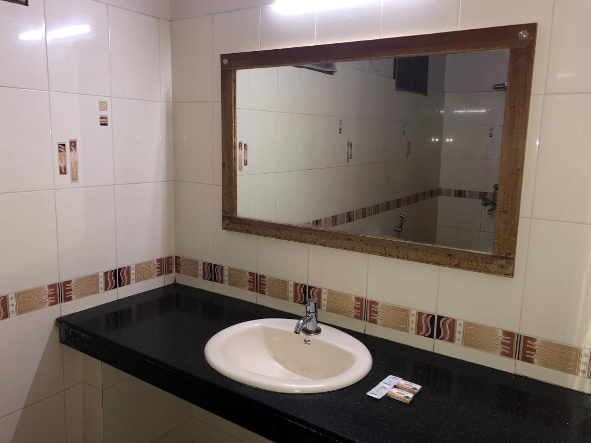 New Cape Hotel Kânyâkumârî Extérieur photo